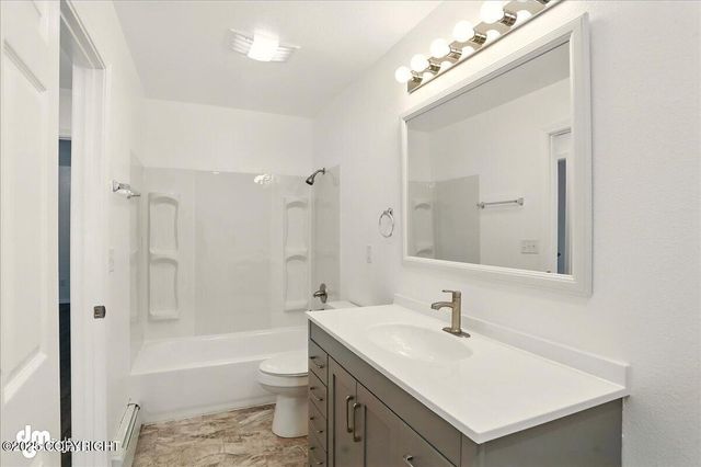 961 E Dellwood Street, Wasilla, AK 99654
