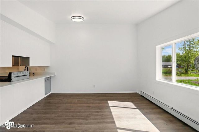 961 E Dellwood Street, Wasilla, AK 99654