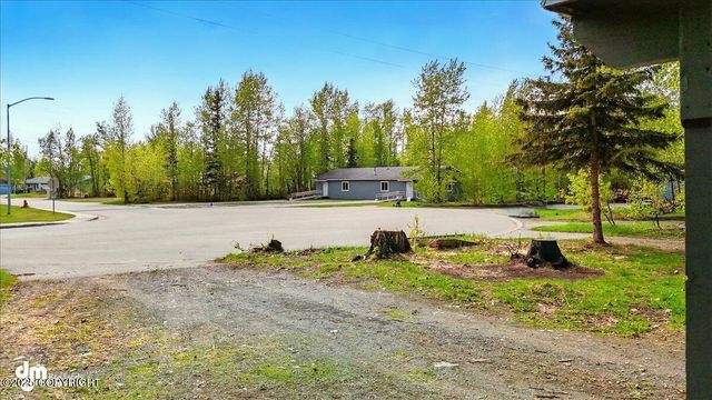 961 E Dellwood Street, Wasilla, AK 99654