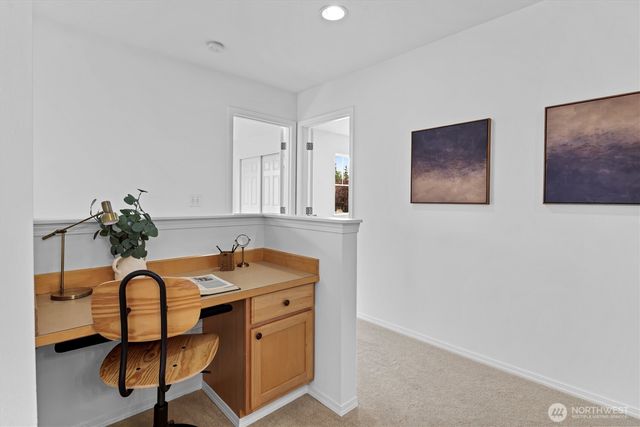 18009 15th Avenue W, Lynnwood, WA 98037