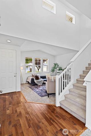 18009 15th Avenue W, Lynnwood, WA 98037