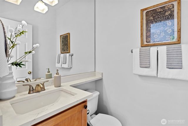18009 15th Avenue W, Lynnwood, WA 98037