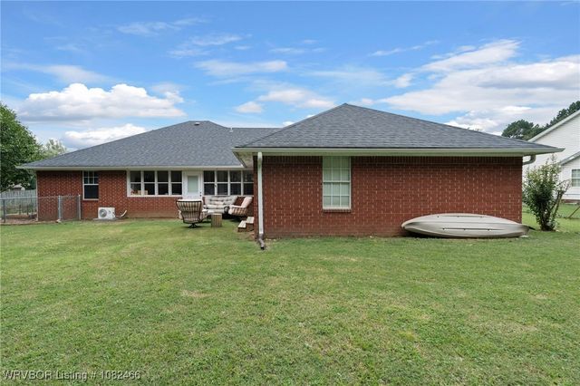 1160 Crooked Creek Road, Greenwood, AR 72936