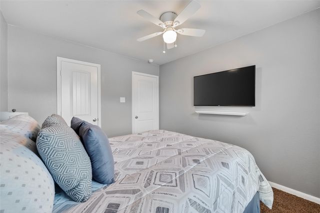 11 Coconut Palms Court, Manvel, TX 77578