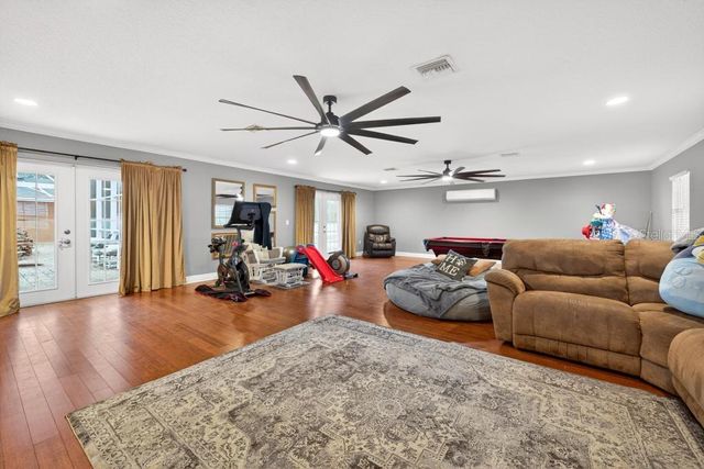 746 W WASHINGTON AVENUE W, Lake Helen, FL 32744