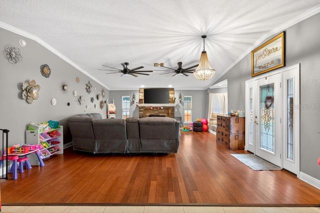 746 W WASHINGTON AVENUE W, Lake Helen, FL 32744