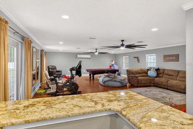 746 W WASHINGTON AVENUE W, Lake Helen, FL 32744