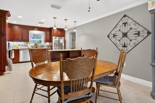 746 W WASHINGTON AVENUE W, Lake Helen, FL 32744