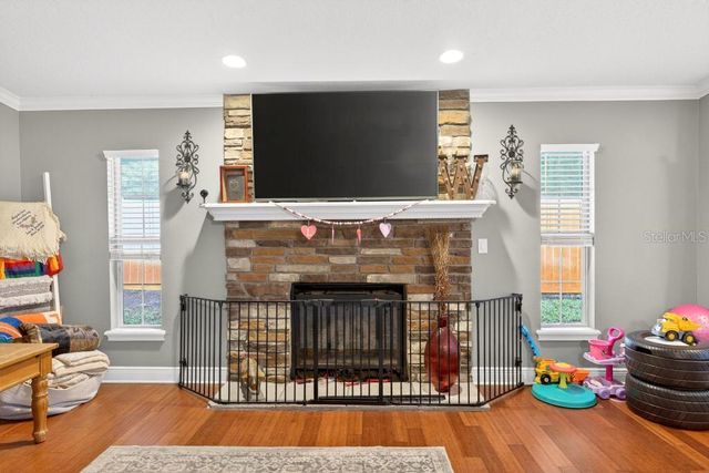 746 W WASHINGTON AVENUE W, Lake Helen, FL 32744