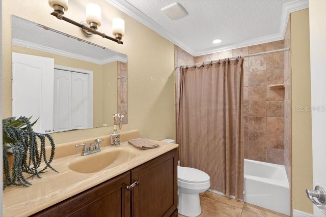 746 W WASHINGTON AVENUE W, Lake Helen, FL 32744