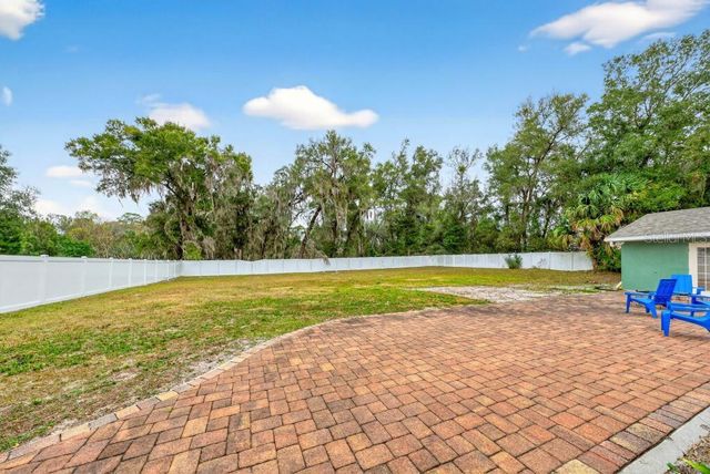 746 W WASHINGTON AVENUE W, Lake Helen, FL 32744