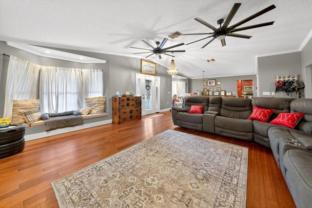 746 W WASHINGTON AVENUE W, Lake Helen, FL 32744