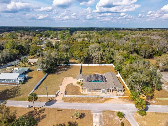 746 W WASHINGTON AVENUE W, Lake Helen, FL 32744