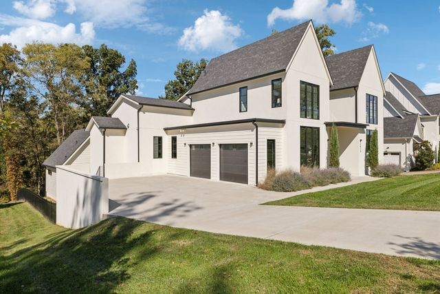 3013 Natures Landing Dr, Franklin, TN 37064