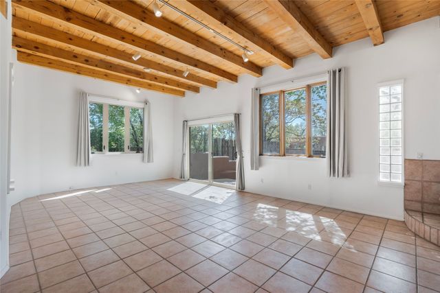 1445 Santa Cruz Drive, Santa Fe, NM 87505