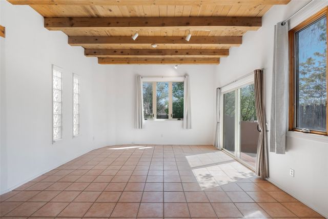 1445 Santa Cruz Drive, Santa Fe, NM 87505