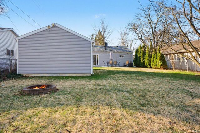 1307 Byron Drive, South Bend, IN 46614
