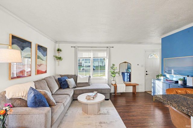 1307 Byron Drive, South Bend, IN 46614