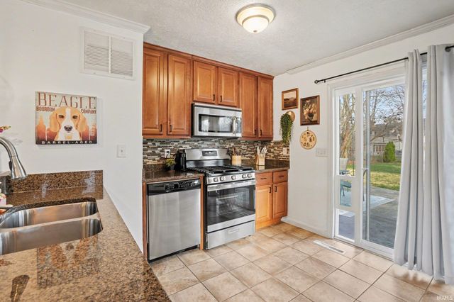 1307 Byron Drive, South Bend, IN 46614