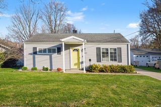 1307 Byron Drive, South Bend, IN 46614