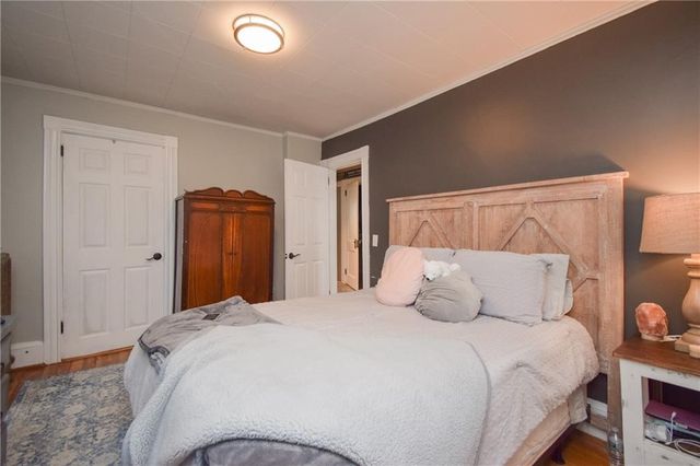 16 Vaughan Avenue 2, Newport, RI 02840