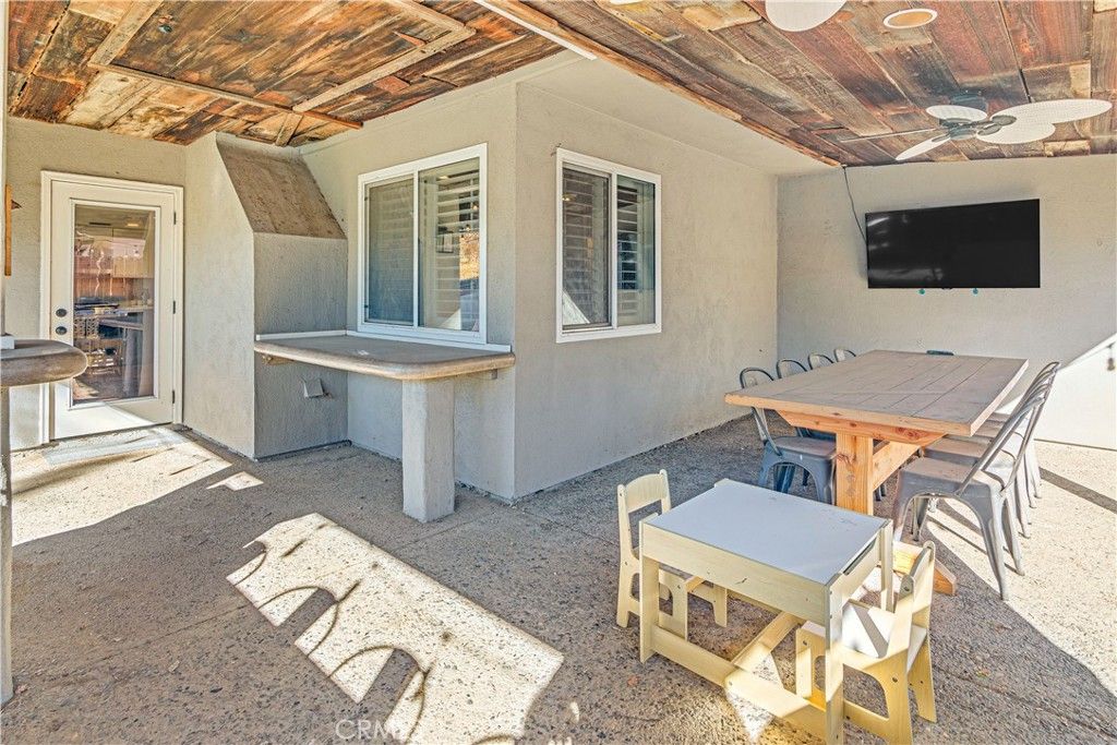 Image 25 of property listing at 1118 Golf, Paso Robles, CA 93446