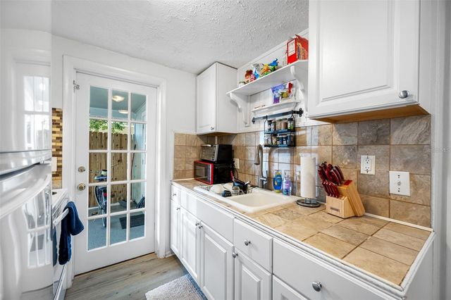 616 DOGWOOD COURT, Dunedin, FL 34698