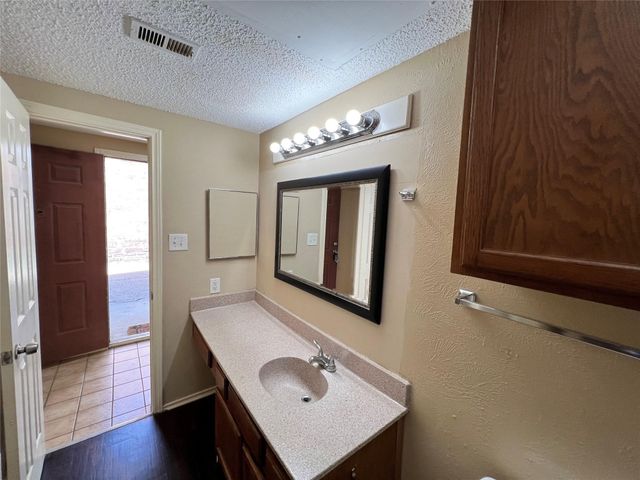 9601 Forest Lane 516, Dallas, TX 75243