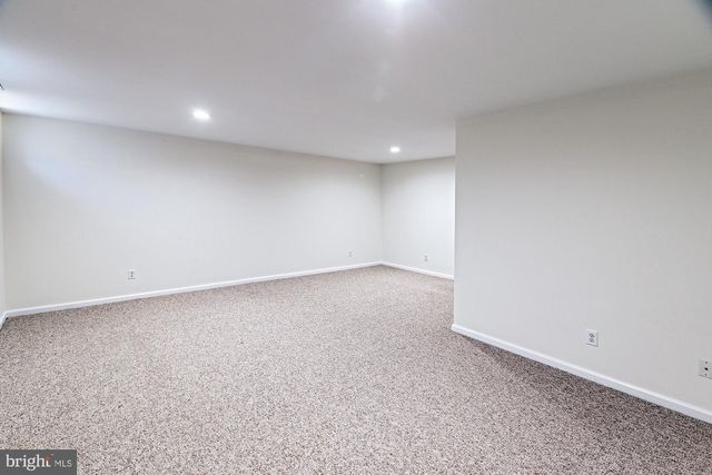 182 DARLING ST, Newark, DE 19702