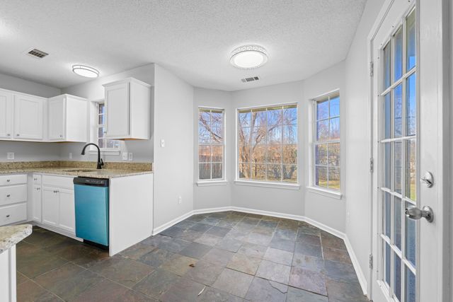 1113 W RED FERN CIR, Unincorporated, TN 38018