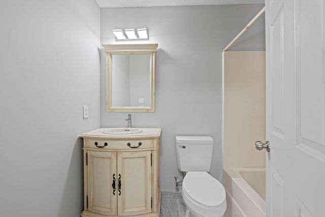 1113 W RED FERN CIR, Unincorporated, TN 38018