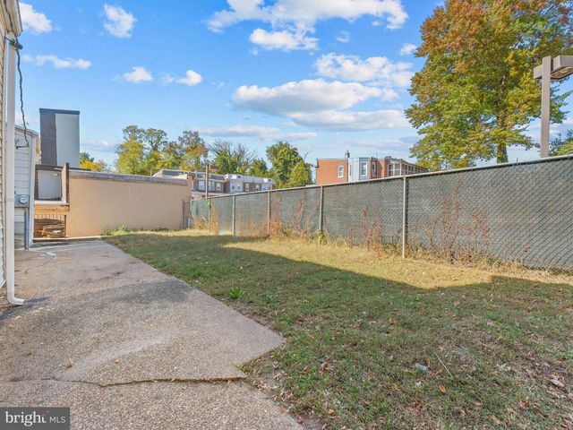 2505 N MARKET, Wilmington, DE 19802