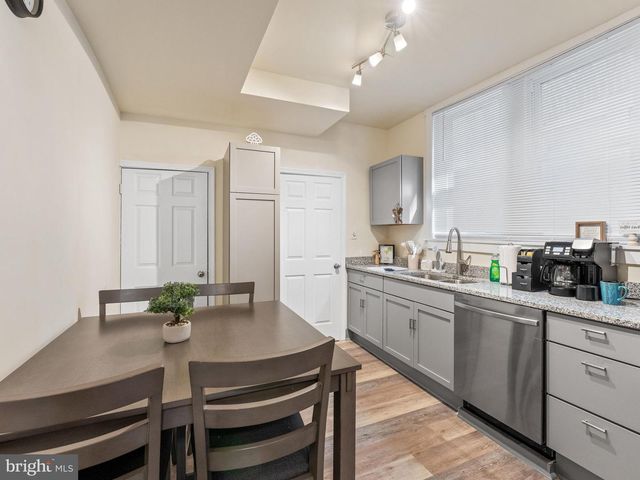 2505 N MARKET, Wilmington, DE 19802