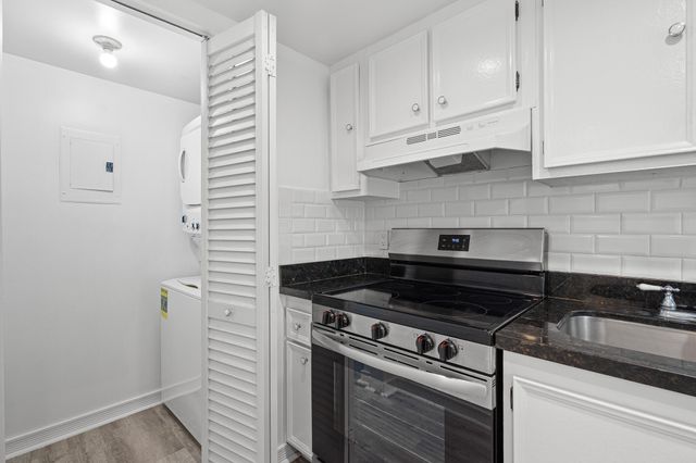 769 SE 1st Way, Deerfield Beach, FL 33441