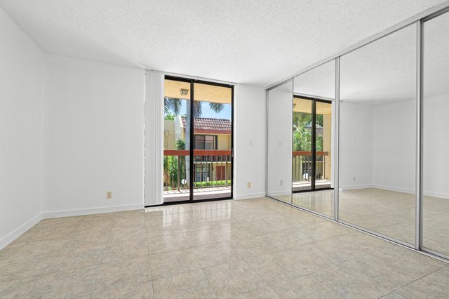 769 SE 1st Way, Deerfield Beach, FL 33441