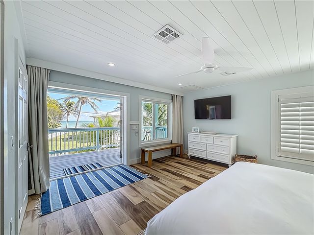 1810 E Sandpiper Road, Vero Beach, FL 32963