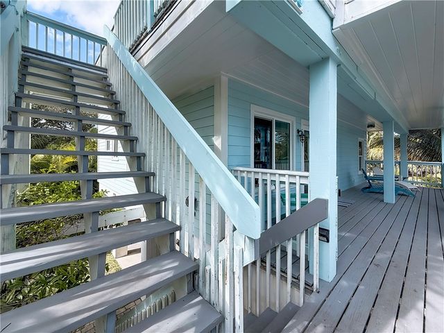 1810 E Sandpiper Road, Vero Beach, FL 32963