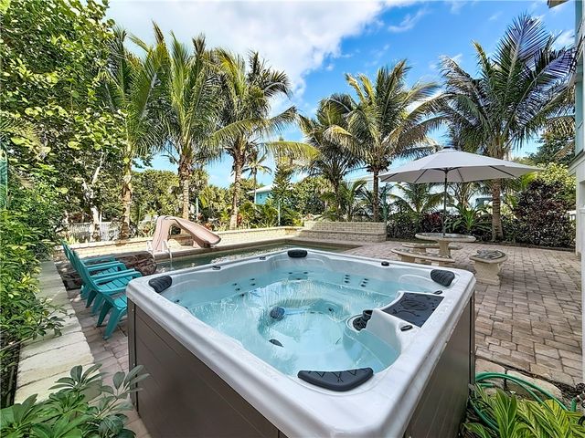 1810 E Sandpiper Road, Vero Beach, FL 32963