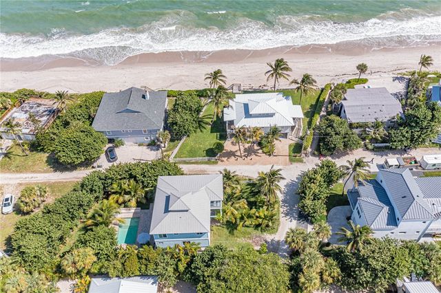 1810 E Sandpiper Road, Vero Beach, FL 32963