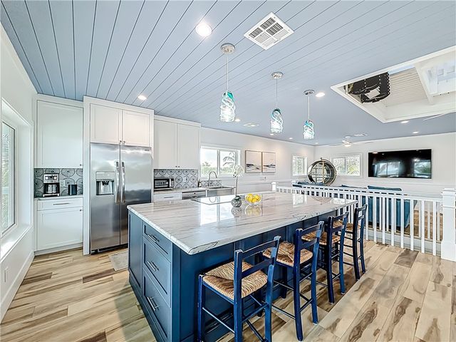 1810 E Sandpiper Road, Vero Beach, FL 32963