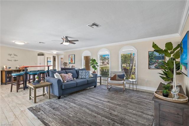 664 Bimini AVE, Marco Island, FL 34145