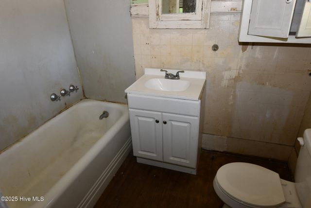 205 S King Street, Windsor, NC 27983