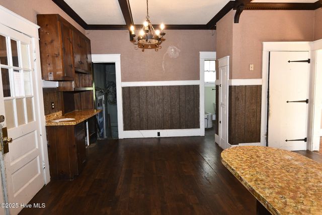 205 S King Street, Windsor, NC 27983