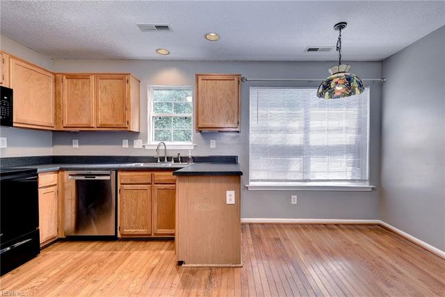 3909 Pine Bluff CT, Williamsburg, VA 23188