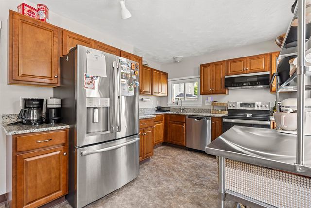 239 Cass Street, Portsmouth, NH 03801
