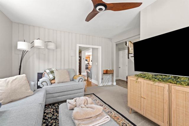 239 Cass Street, Portsmouth, NH 03801