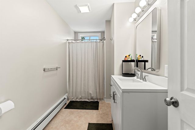 239 Cass Street, Portsmouth, NH 03801