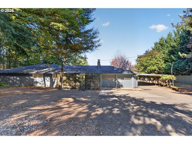 15781 LODER Rd, Oregon City, OR 97045