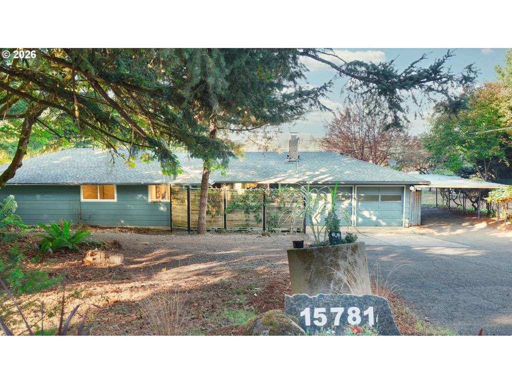 15781 LODER Rd, Oregon City, OR 97045