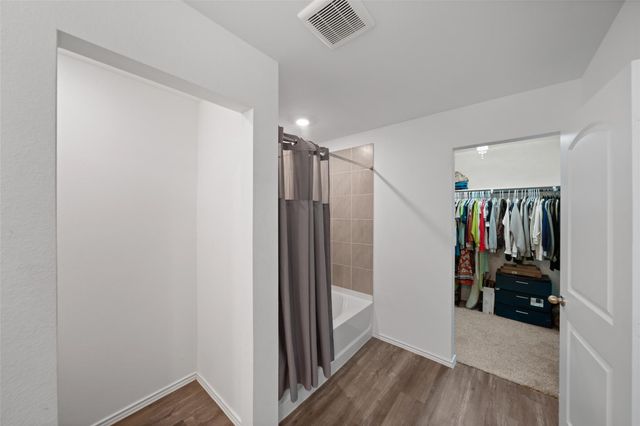 5903 Cypresswood Heights Drive, Spring, TX 77373